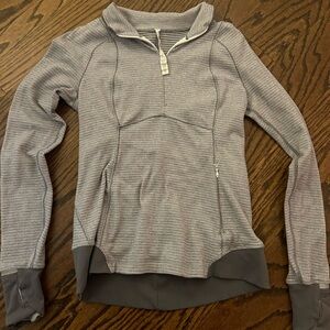 Lululemon think fast pull over